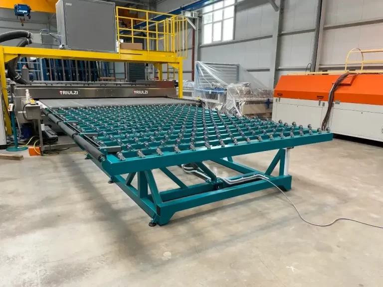 Hydraulic tilting table Isosklo - 2