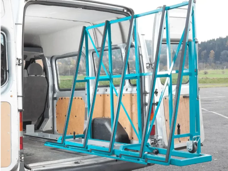 VÝSUVNÝ STOJAN DO DODÁVKY-webp-optimized